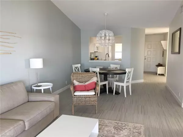 Naples, FL 34109,7800 Emerald CIR #B-201