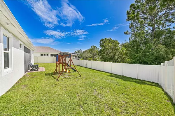 North Fort Myers, FL 33917,18228 Everson Miles CIR