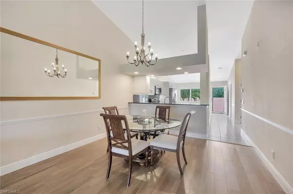 Naples, FL 34114,6720 Beach Resort DR #10