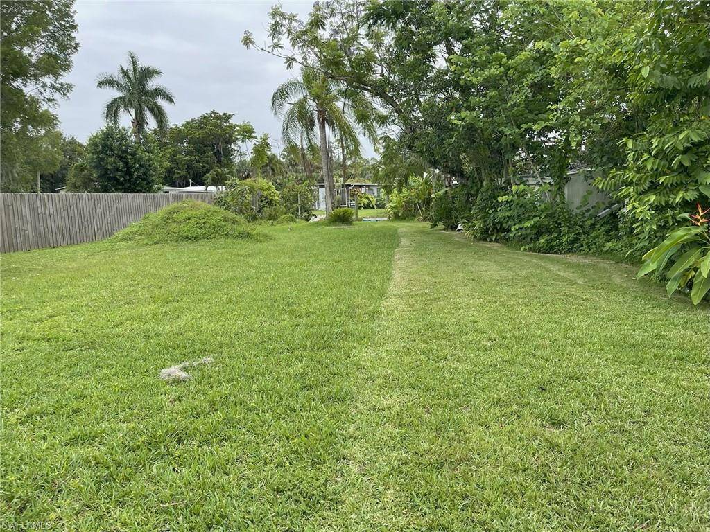 Fort Myers, FL 33905,2263 Queen Anne DR