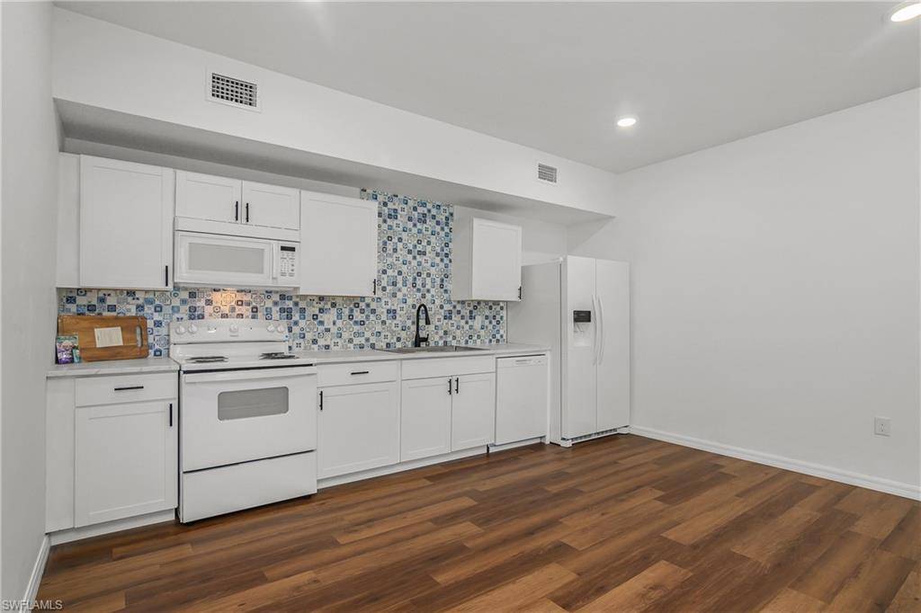 Fort Myers, FL 33916,3835 Lora ST