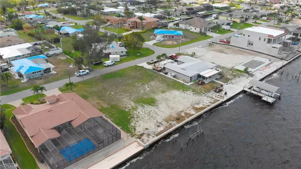 Cape Coral, FL 33914,5909 SW 1st AVE