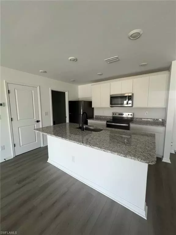 Lehigh Acres, FL 33974,442 Burrstone DR