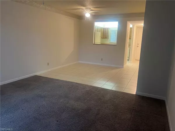 Naples, FL 34116,4306 27th CT SW #103