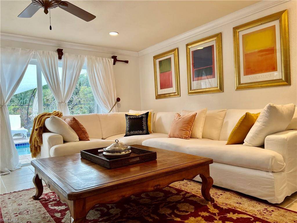 Naples, FL 34110,283 Cypress WAY W
