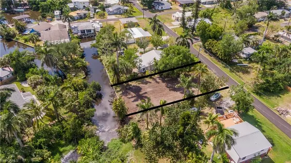 North Fort Myers, FL 33903,67 Oak ST
