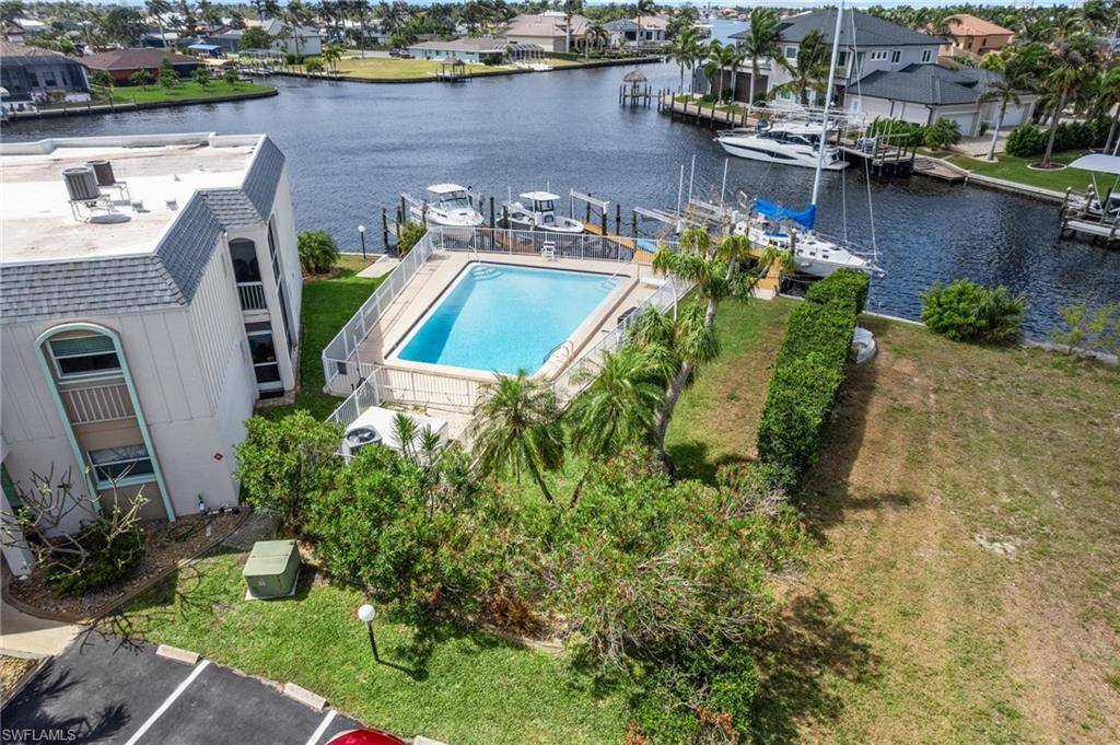 Cape Coral, FL 33904,304 Tudor DR #4