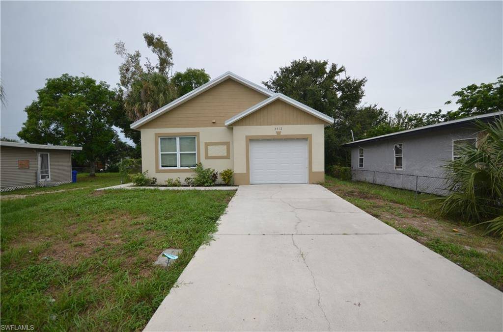 3312 Armstrong CT N, Fort Myers, FL 33916