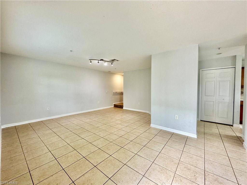 Naples, FL 34120,9077 Gervais CIR #910