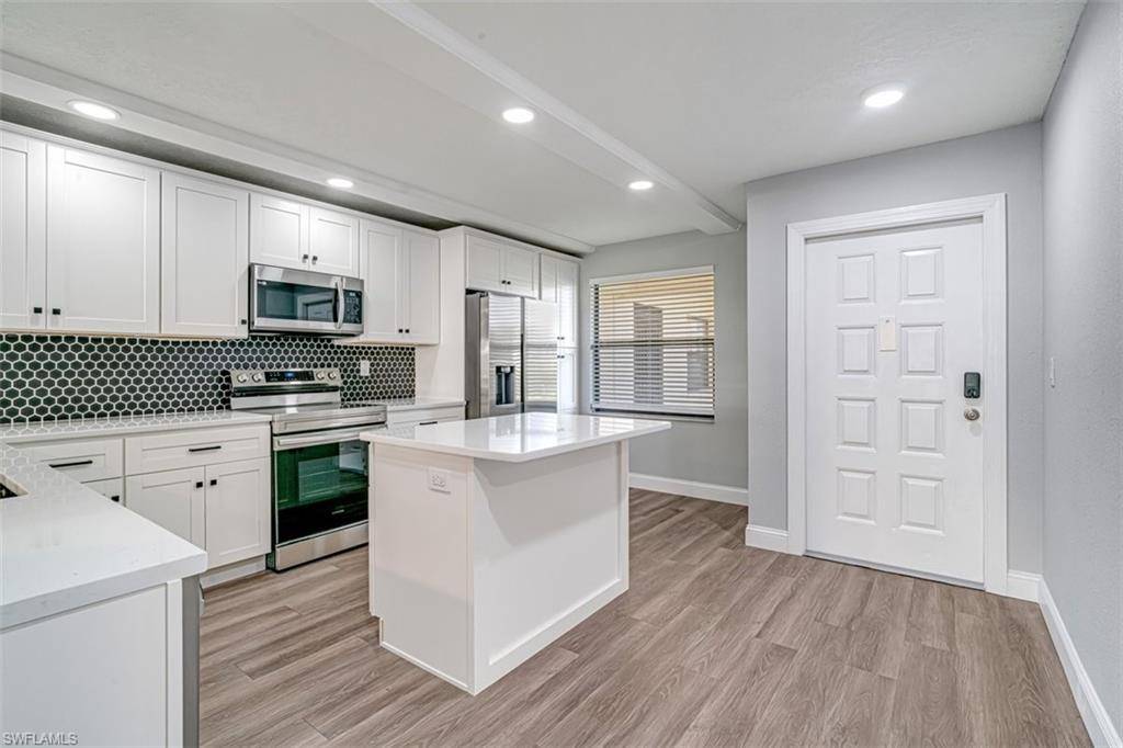 Fort Myers, FL 33908,12601 Kelly Sands WAY #402