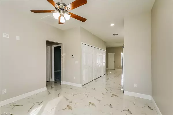 Lehigh Acres, FL 33971,2411 Claude AVE N