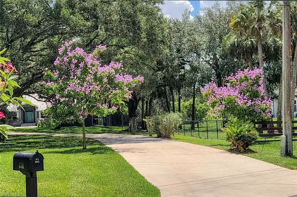 Fort Myers, FL 33905,4701 Lone Pine CT