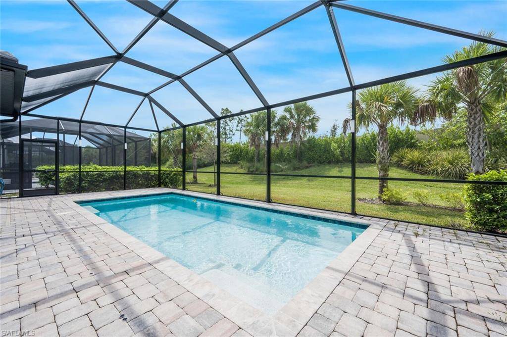 6754 Pennyroyal DR, Naples, FL 34114