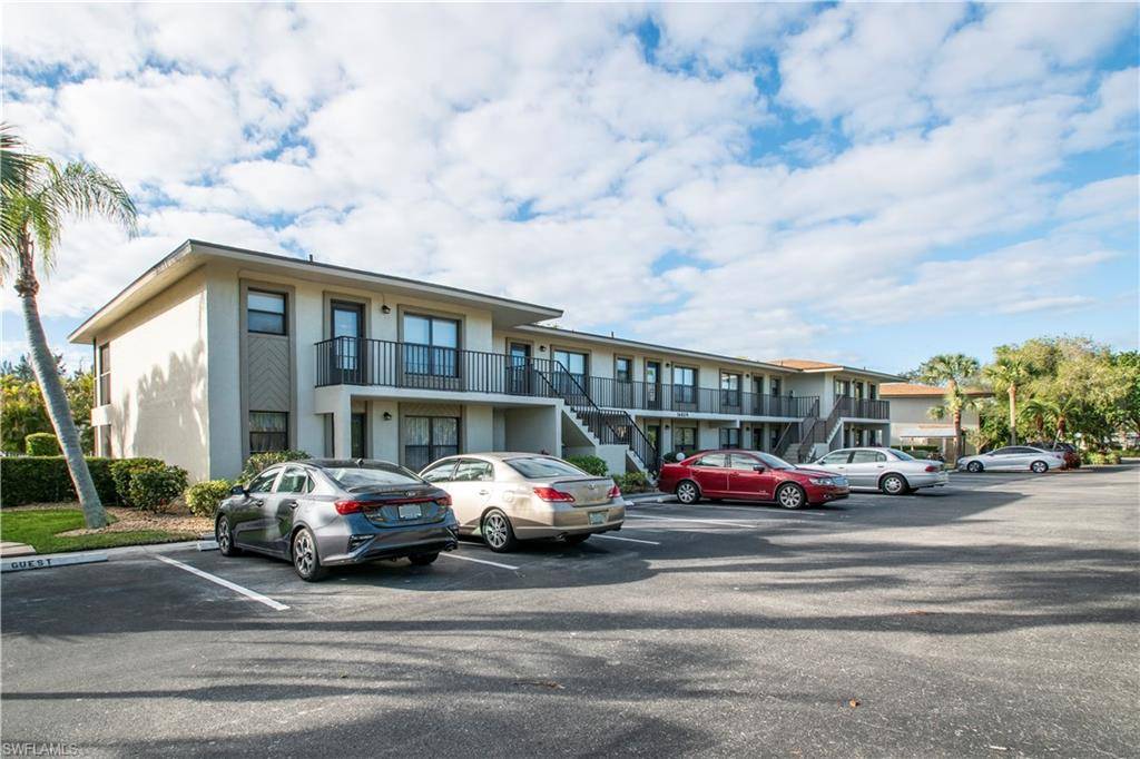 Fort Myers, FL 33908,16809 Davis RD #225