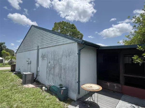 Fort Myers, FL 33905,15736 Coral Vine LN