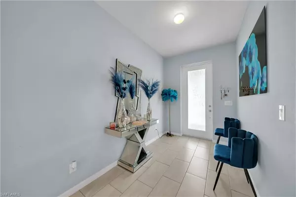 Cape Coral, FL 33991,1421 SW 13th TER