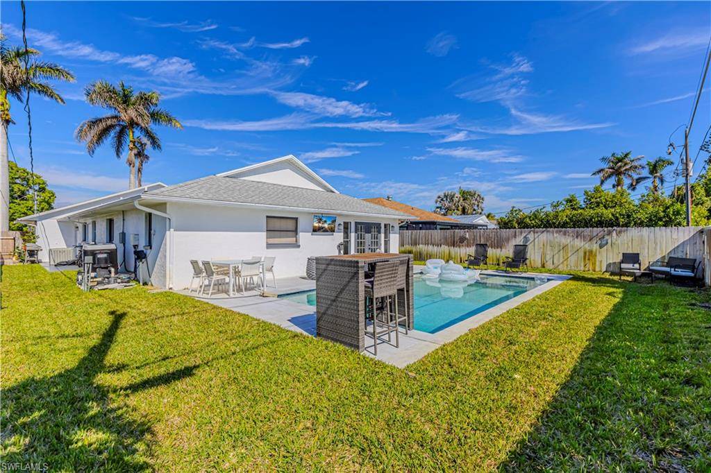 Naples, FL 34108,754 105th AVE N