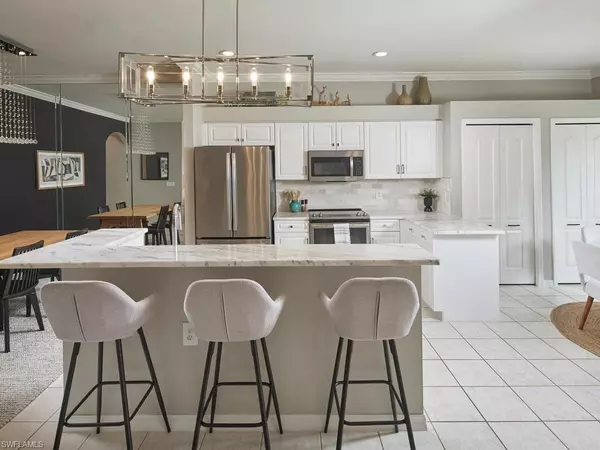 1720 Morning Sun LN #D10, Naples, FL 34119