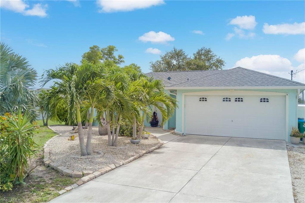 304 NW 22nd AVE, Cape Coral, FL 33993