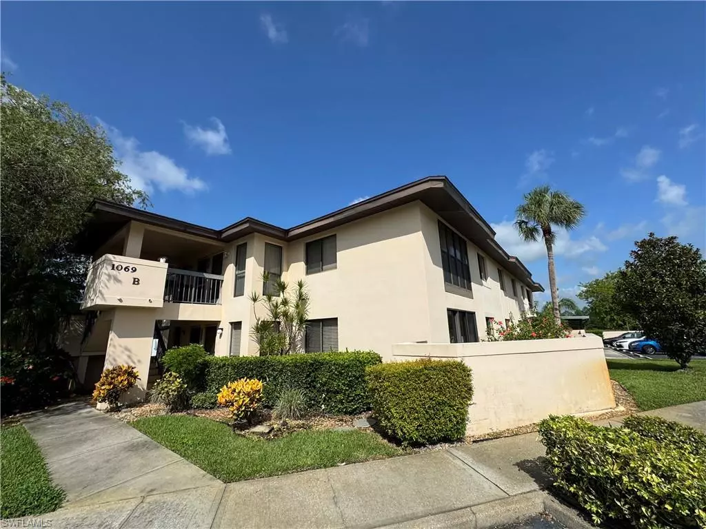 Labelle, FL 33935,1069 Villa DR #B103