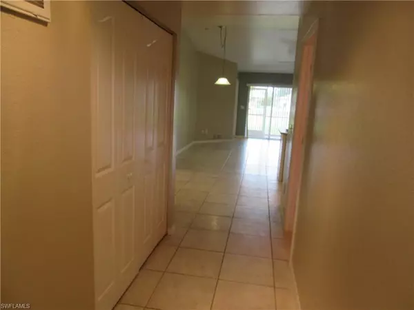 Cape Coral, FL 33991,271 SW 4th ST #271