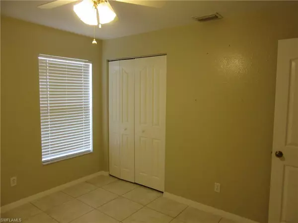 Cape Coral, FL 33991,271 SW 4th ST #271