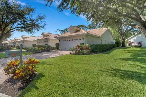 Naples, FL 34110,804 Wiggins Bay DR #22R