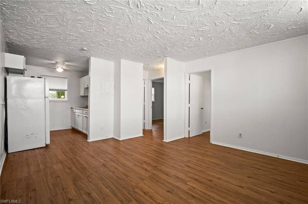 Fort Myers, FL 33916,3215 Jeffcott ST