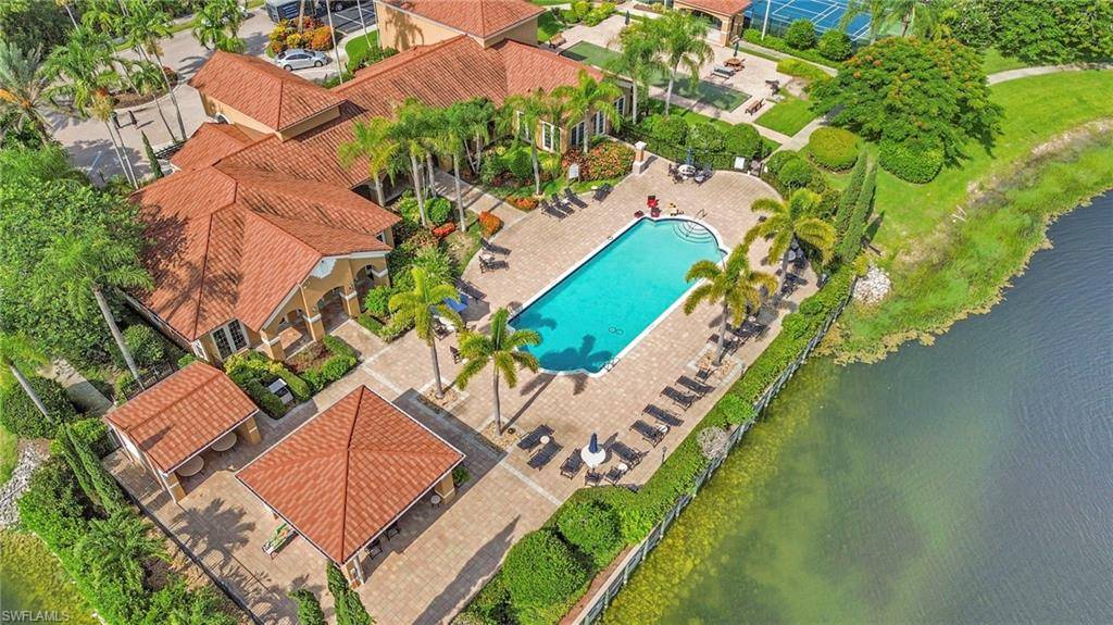 1885 Florida Club DR #8303, Naples, FL 34112