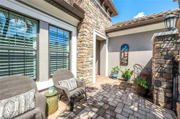 Estero, FL 34135,10293 Coconut RD