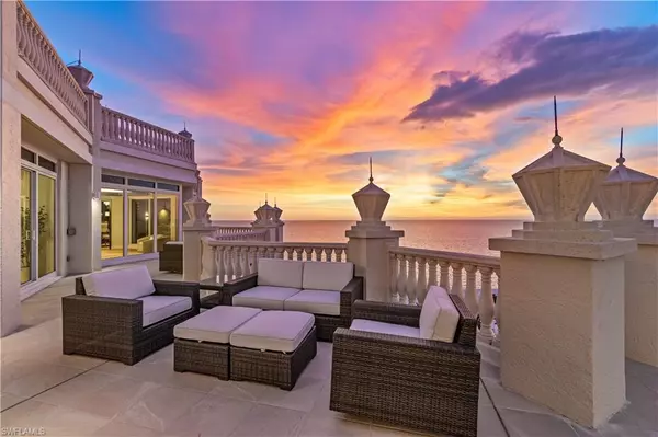 4021 Gulf Shore BLVD N #14, Naples, FL 34103