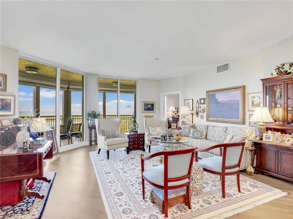 1001 Arbor Lake DR #1102, Naples, FL 34110