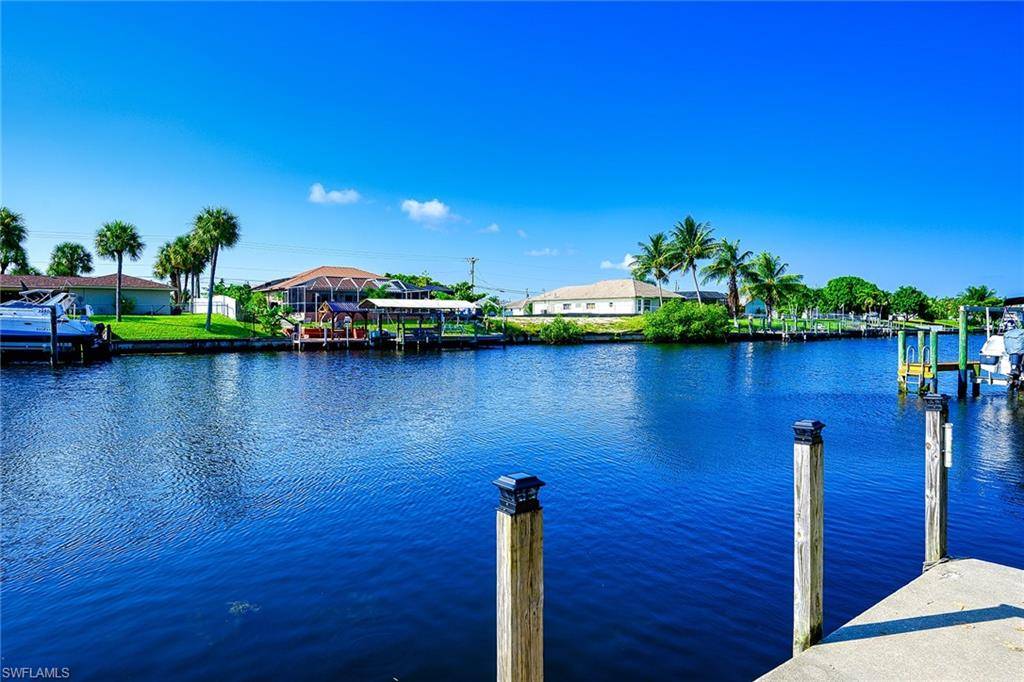 Cape Coral, FL 33990,1516 SE 20th ST