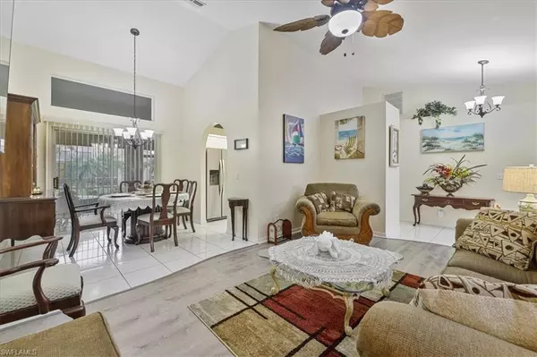 Cape Coral, FL 33914,2502 Miracle PKWY