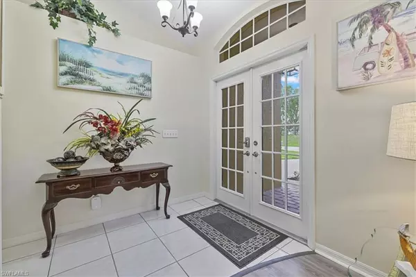 Cape Coral, FL 33914,2502 Miracle PKWY