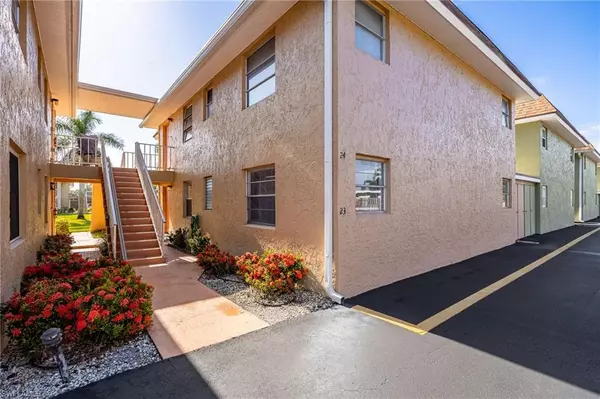 1400 Pompei LN #23, Naples, FL 34103