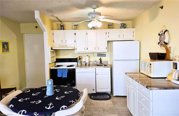 Bonita Springs, FL 33931,8701 Estero BLVD #605
