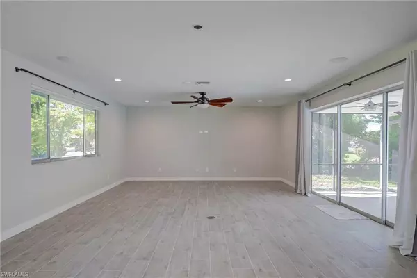 Fort Myers, FL 33919,920 Altadena DR