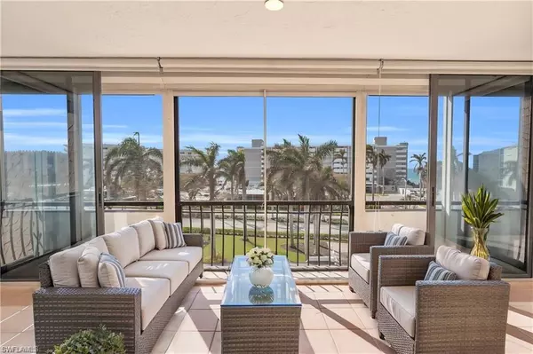 Naples, FL 34103,3430 Gulf Shore BLVD N #4J
