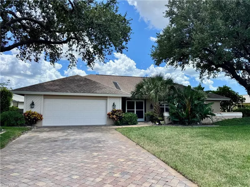 1908 Countess CT, Naples, FL 34110