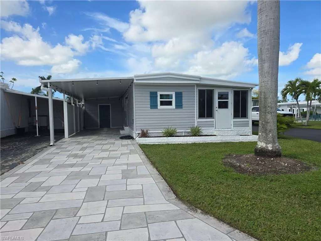 Naples, FL 34112,130 Enchanting BLVD #E-130