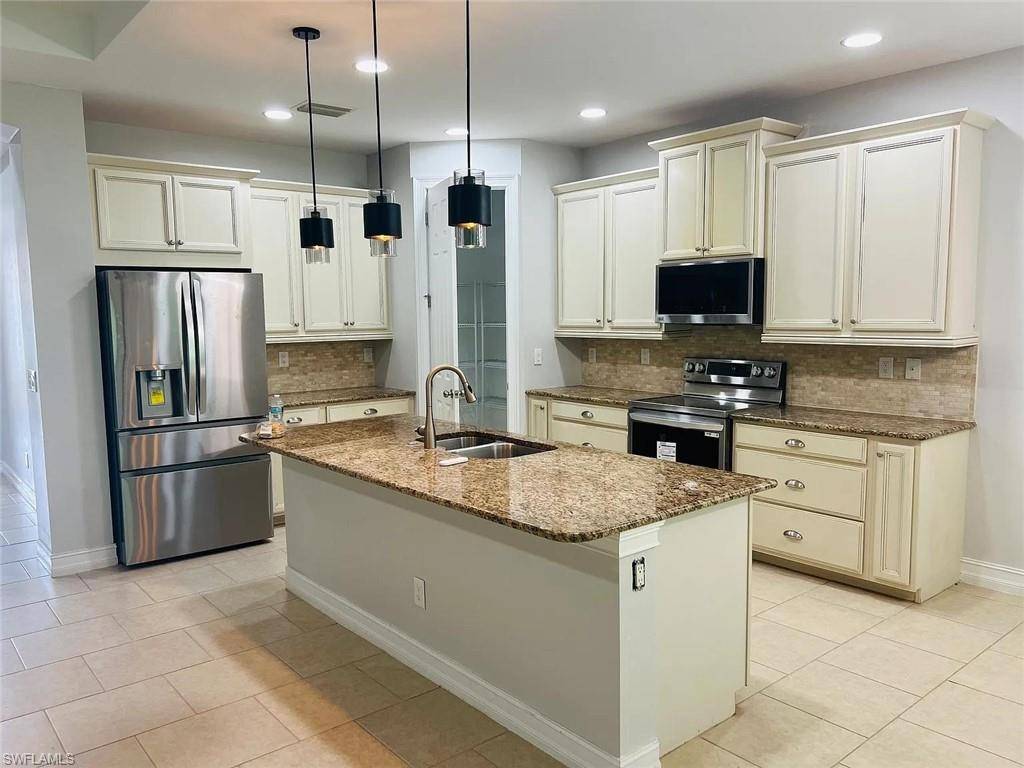 14354 Tuscany Pointe TRL, Naples, FL 34120