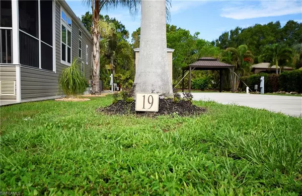 5136 Cypress Trail Resort CIR, Fort Myers, FL 33905