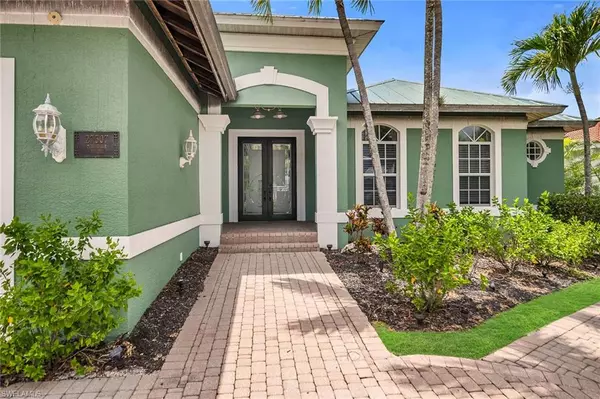 Bonita Springs, FL 34135,27307 Tennessee ST