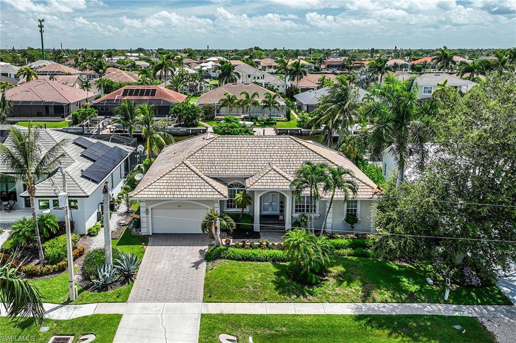 Marco Island, FL 34145,331 Waterleaf CT