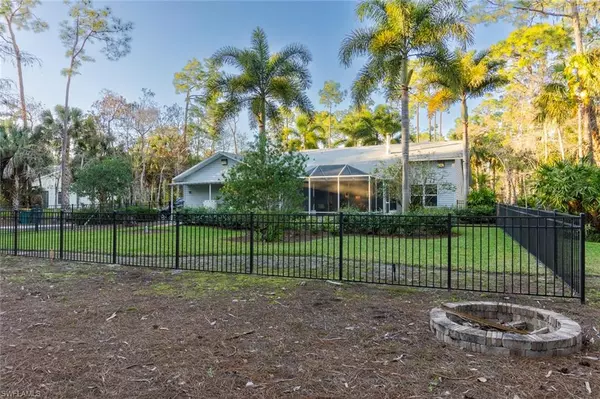 Naples, FL 34117,3430 27th AVE SW