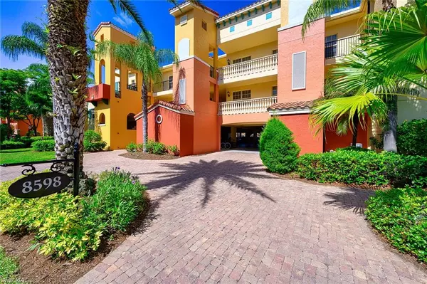 8598 Via Lungomare CIR #201, Estero, FL 33928