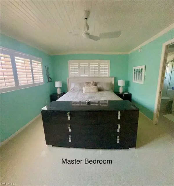 Naples, FL 34102,1851 Gulf Shore BLVD N #5