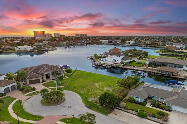 1020 Dill CT, Marco Island, FL 34145