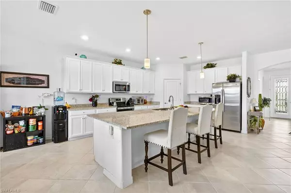 Fort Myers, FL 33905,3335 Menores WAY